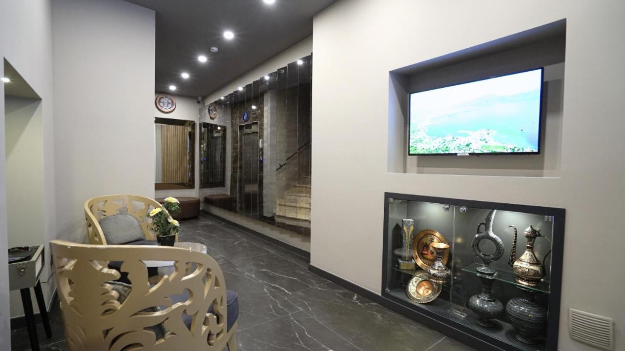 Homey Airport Hotel Arnavutkoy ภายนอก รูปภาพ