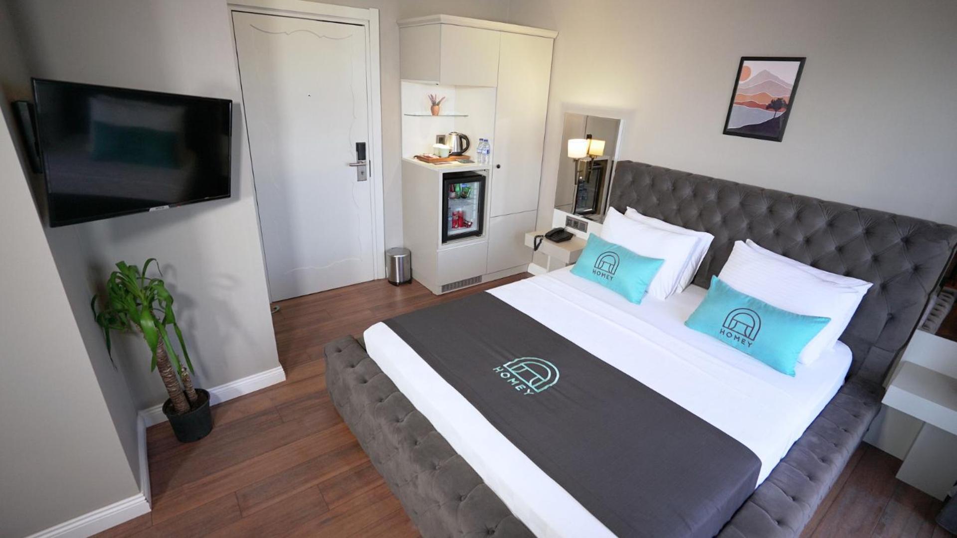 Homey Airport Hotel Arnavutkoy ภายนอก รูปภาพ