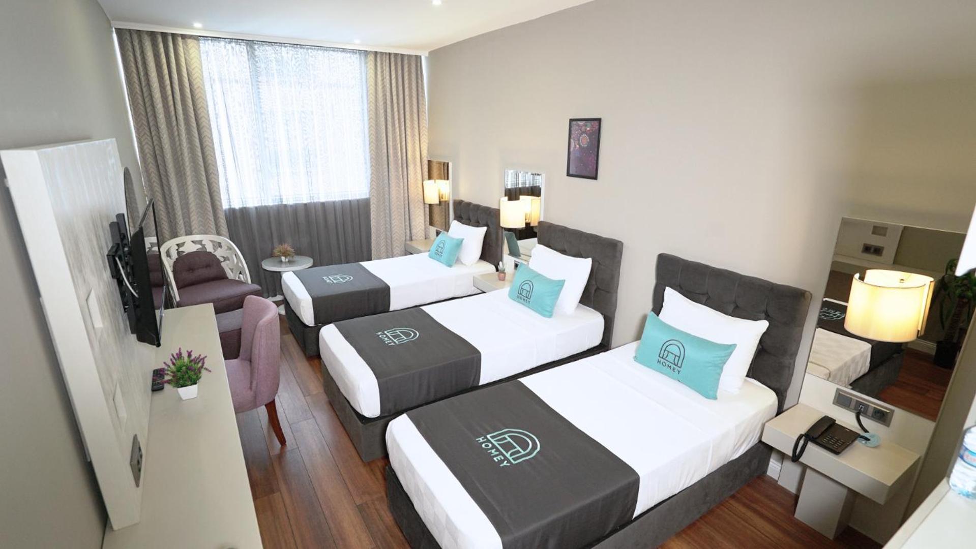 Homey Airport Hotel Arnavutkoy ภายนอก รูปภาพ